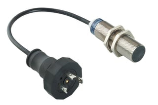 Induktiv fl M30 PNP NO 15mm DIN