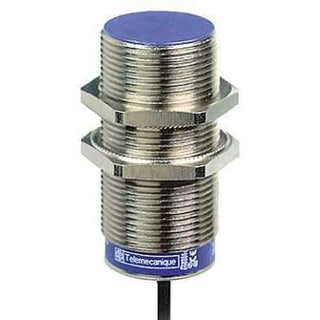 Induktiv fl M30 PNP NC 15mm 10m