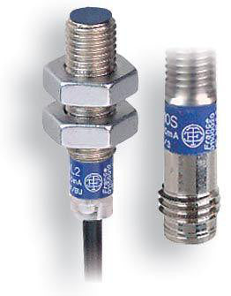 Induktiv fl M8 DC NO 1,5mm 2m