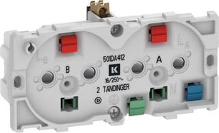 LK FUGA dobbelt stikkontakt for 2 tændinger 2-polet + DK jord 2 modul, uden afdækning
